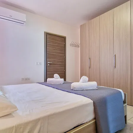 Seascape - Modern Seaview Apartment In Prime Area Of Qawra Apartman San Pawl il-Baħar