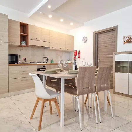 Seascape - Modern Seaview Apartment In Prime Area Of Qawra Lejlighed San Pawl il-Baħar