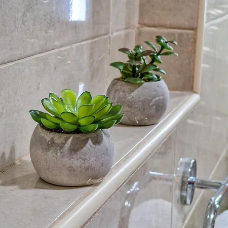 Lejlighed Seascape - Modern Seaview Apartment In Prime Area Of Qawra San Pawl il-Baħar